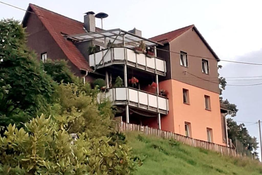 Schoene Und Ruhige Ferienwohnung In Ottendorf เซบนิทซ์ ภายนอก รูปภาพ